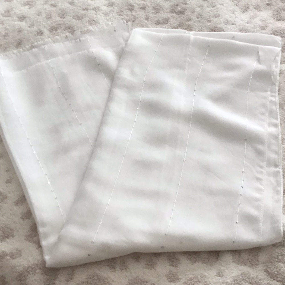 Beya White Wrap NWT